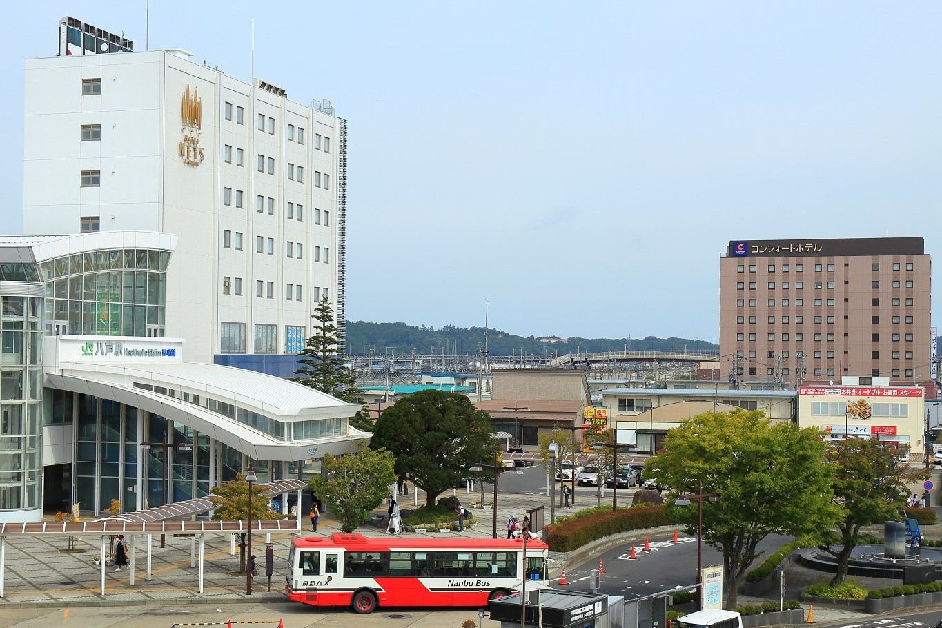JR八戸駅
