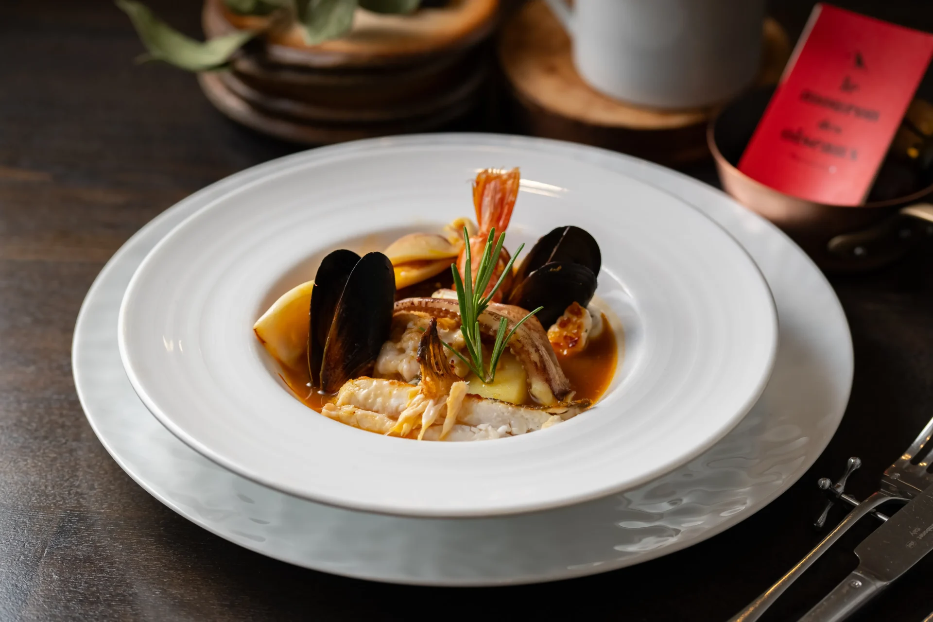 ル・ムロン・デ・オワゾが提供する八戸ブイヤベース