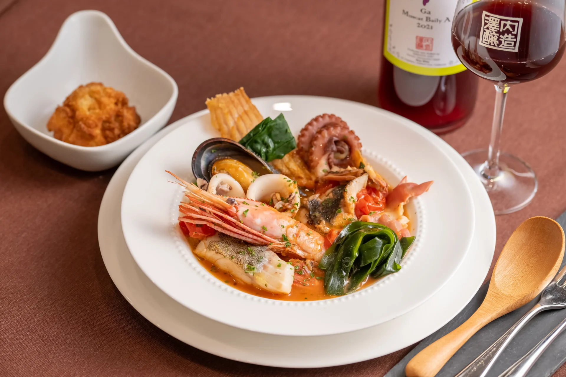 SAWAUCHIが提供する八戸ブイヤベース